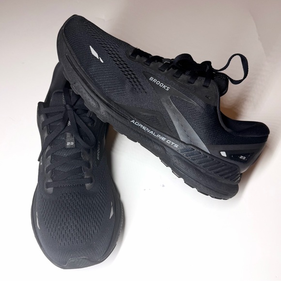 Brooks Men’s Adrenaline GTS 23 Running Shoes Black Sport Sneakers Size- 11 M